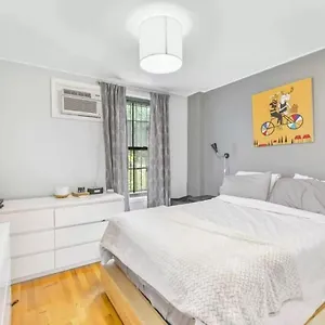 Friendly In Williamsburg Homestay