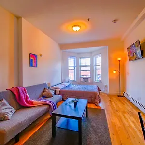 Deluxe Minutes From Nyc! Apartment